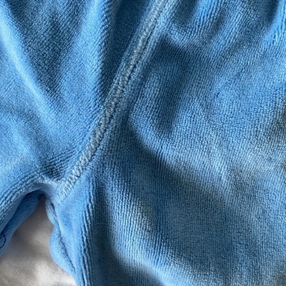 Baby Gap blue and white velour track suit 0-3 months - Picture 5 of 10
